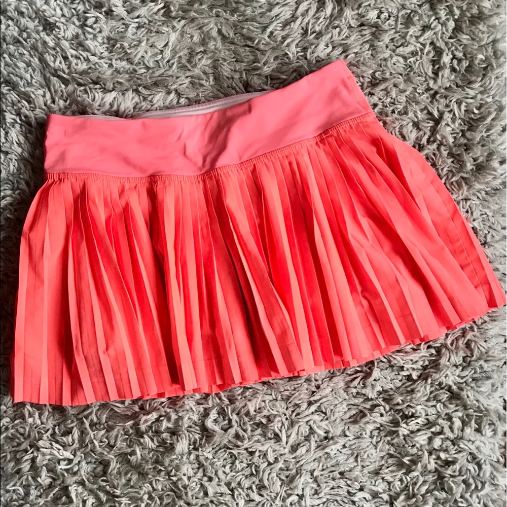 Lululemon Pleat to Street Skirt